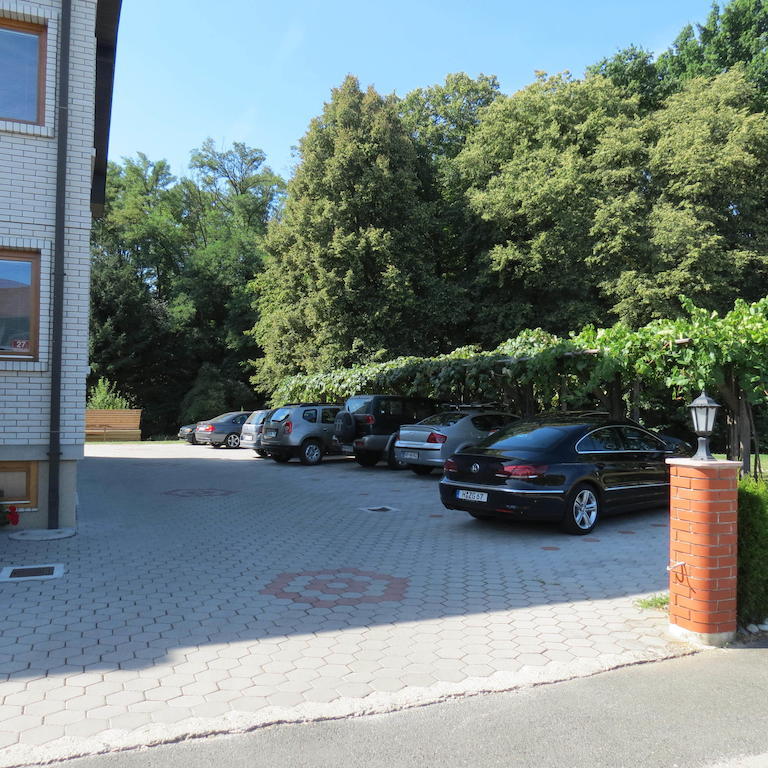 Rooms And Apartments Panker Moravske Toplice Bilik gambar